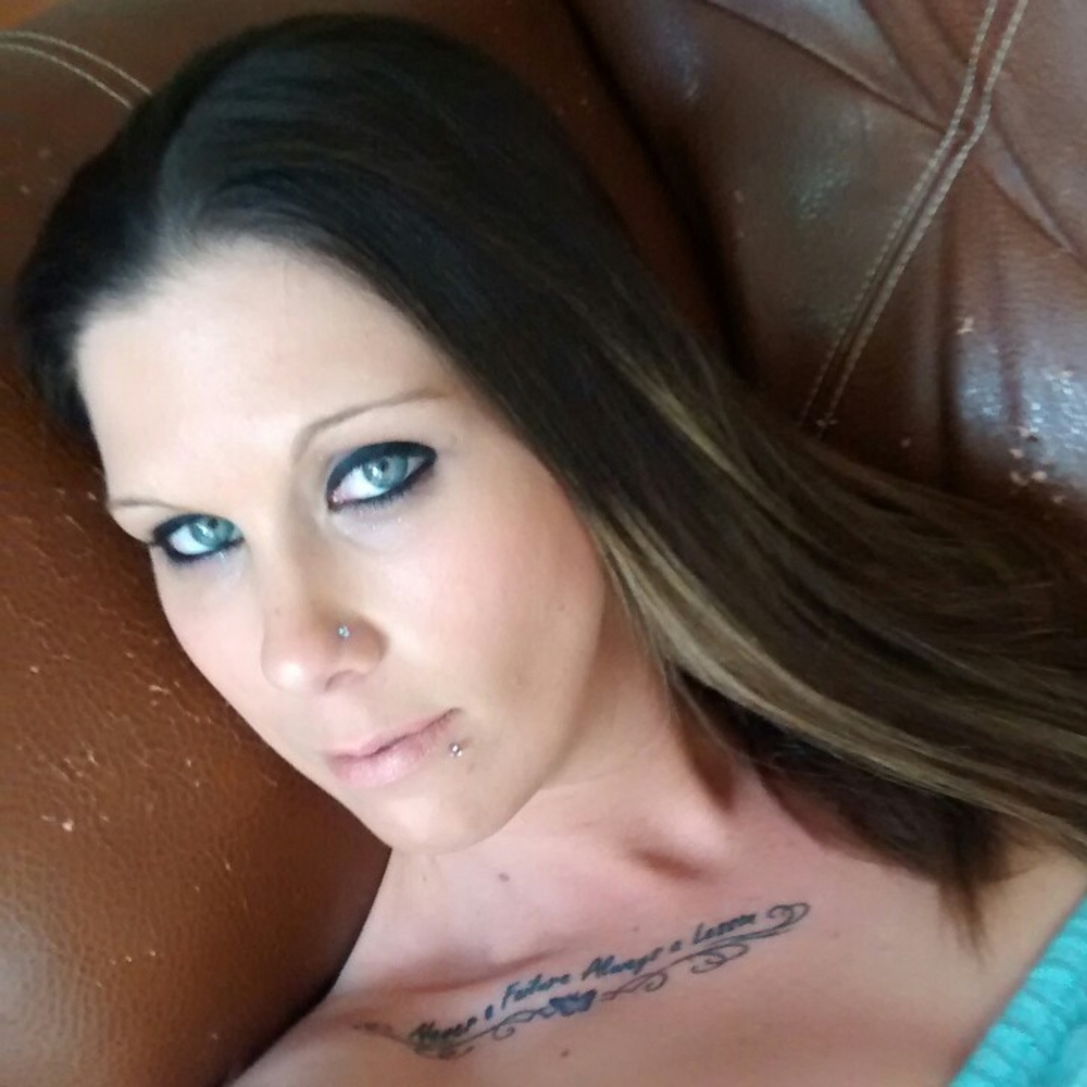 Meet your Posher, Rochelle